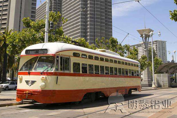 明泰鋁業(yè)6061鋁板用于電車 明泰鋁業(yè)6061鋁板用于電車
