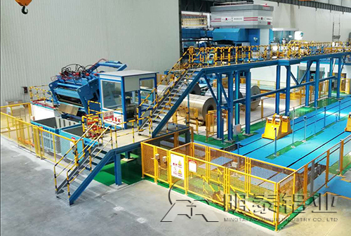 明泰西馬克六輥軋機(jī) 明泰西馬克六輥軋機(jī)