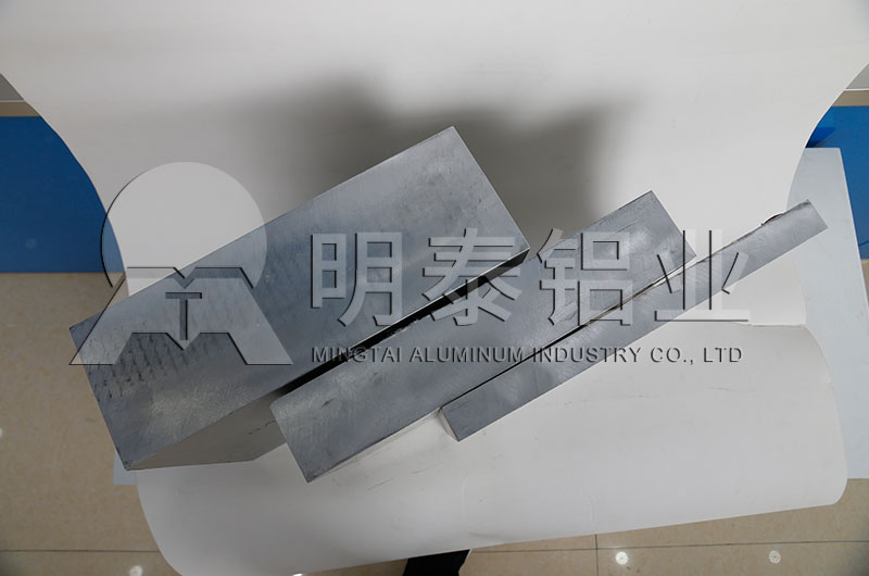 陽(yáng)極氧化鋁板性能優(yōu)良 陽(yáng)極氧化鋁板性能優(yōu)良