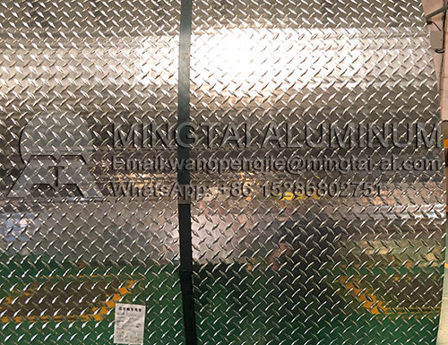 5052花紋鋁板廠家_價(jià)格 5052花紋鋁板廠家_價(jià)格